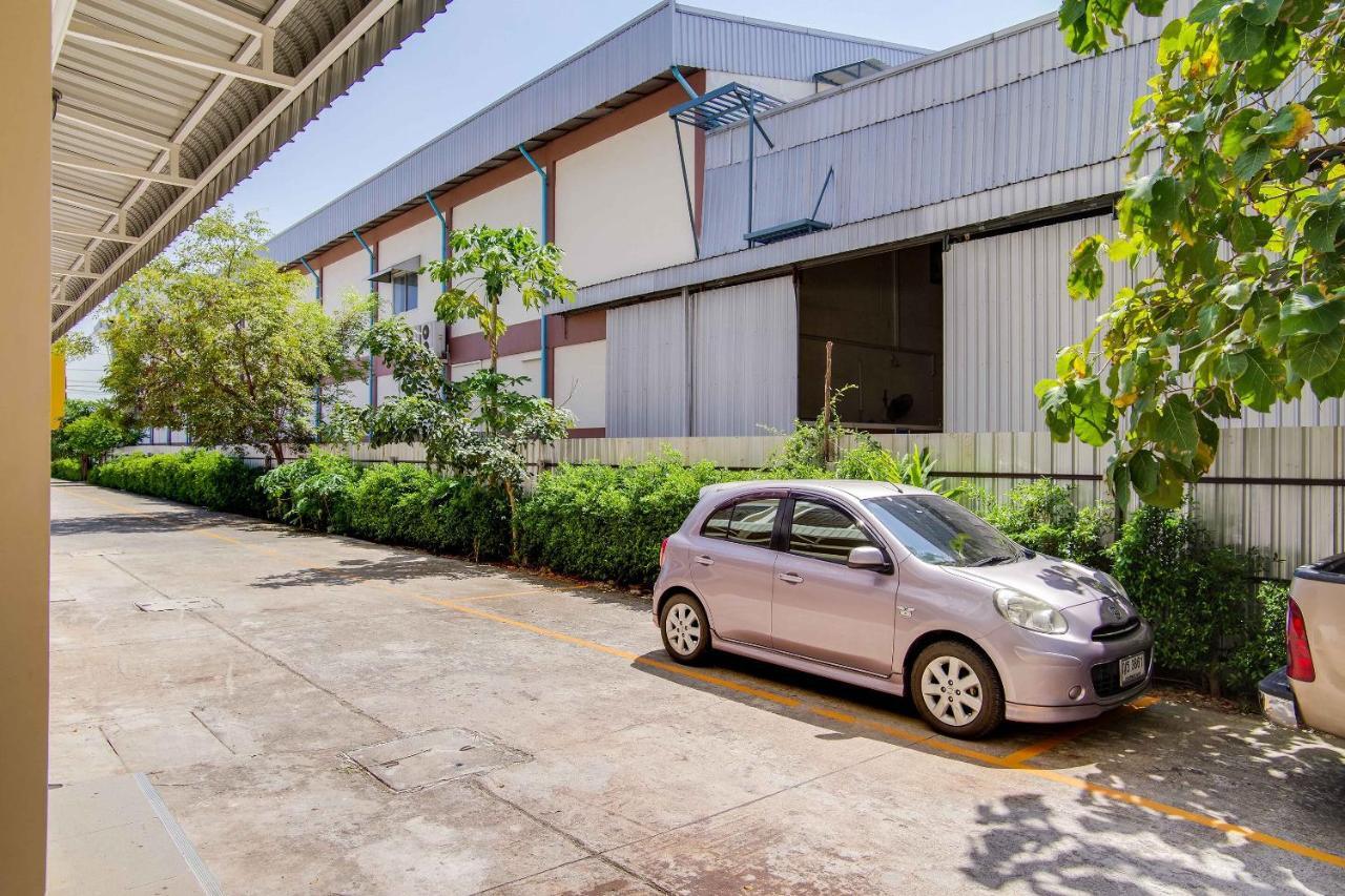 Wises Hotel Ban Bang Phra Exterior photo