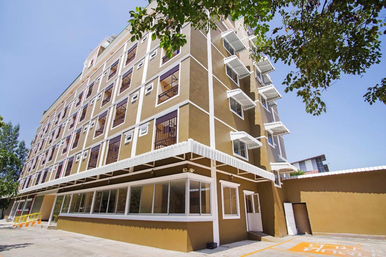 Wises Hotel Ban Bang Phra Exterior photo